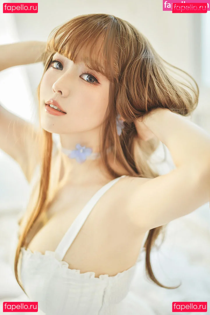 eeelyeee Onlyfans Photo Gallery 