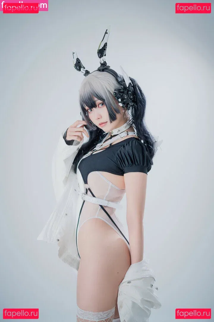 eeelyeee Onlyfans Photo Gallery 