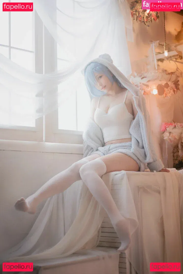 eeelyeee Onlyfans Photo Gallery 