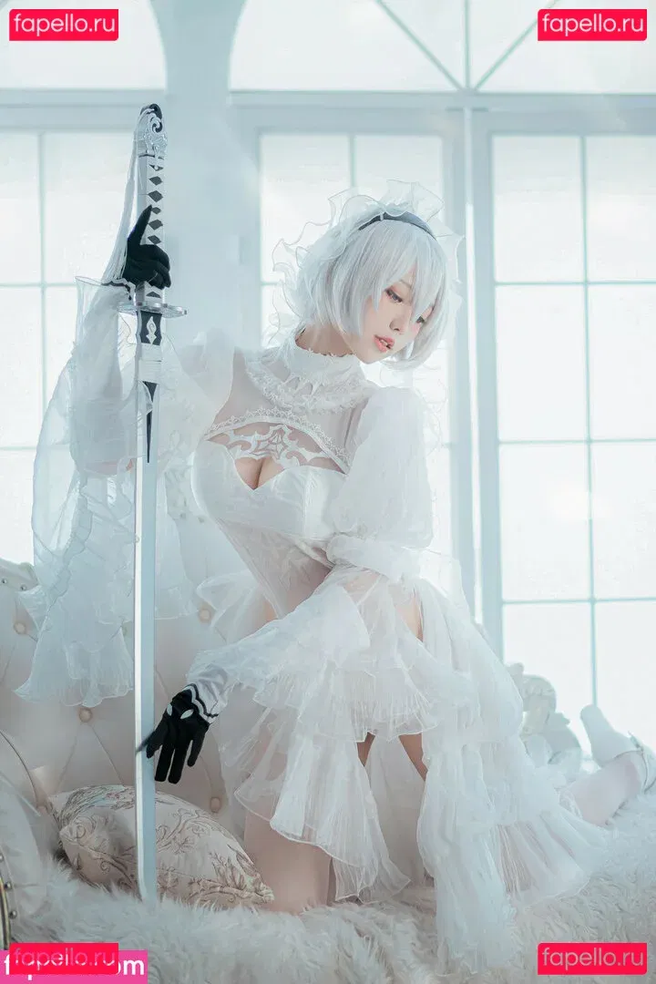 eeelyeee Onlyfans Photo Gallery 