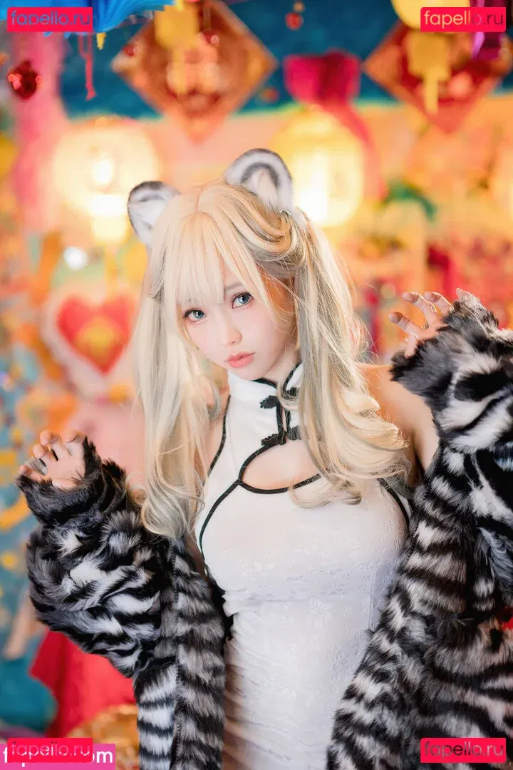 eeelyeee Onlyfans Photo Gallery 