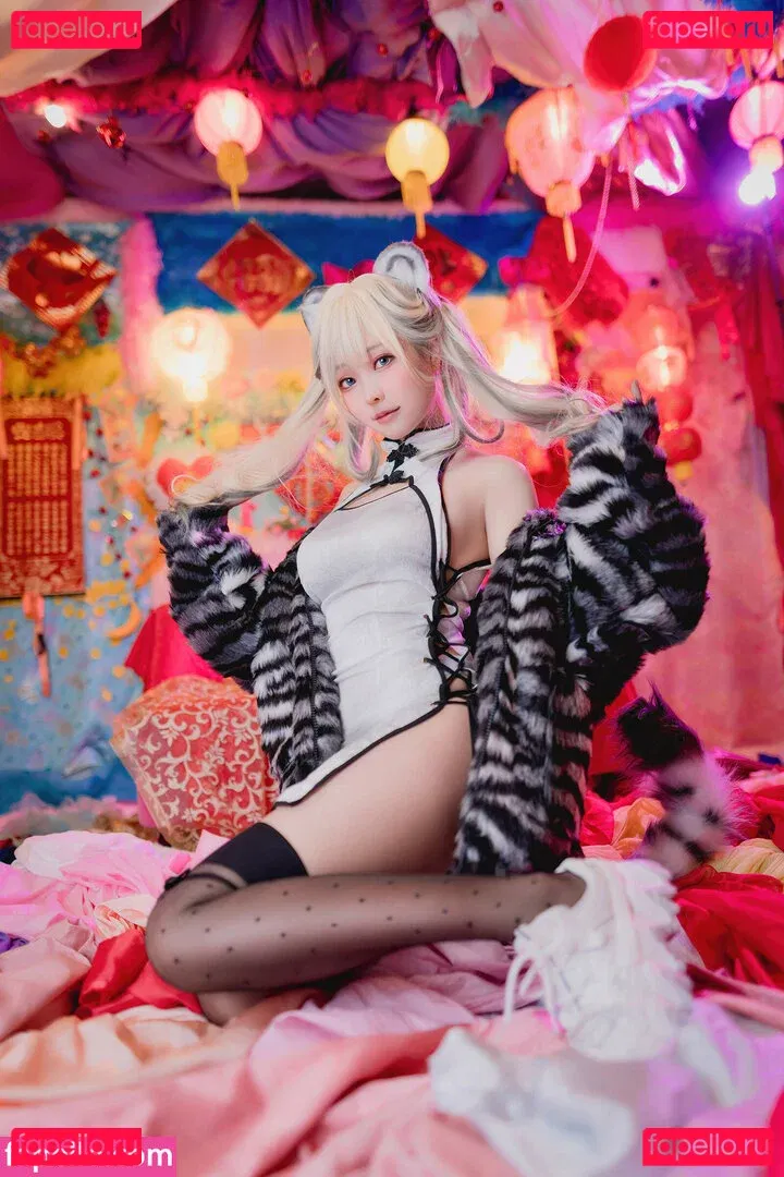 eeelyeee Onlyfans Photo Gallery 