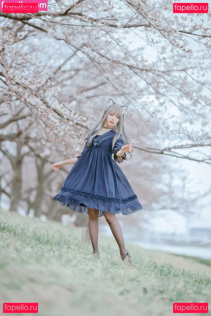 eeelyeee Onlyfans Photo Gallery 