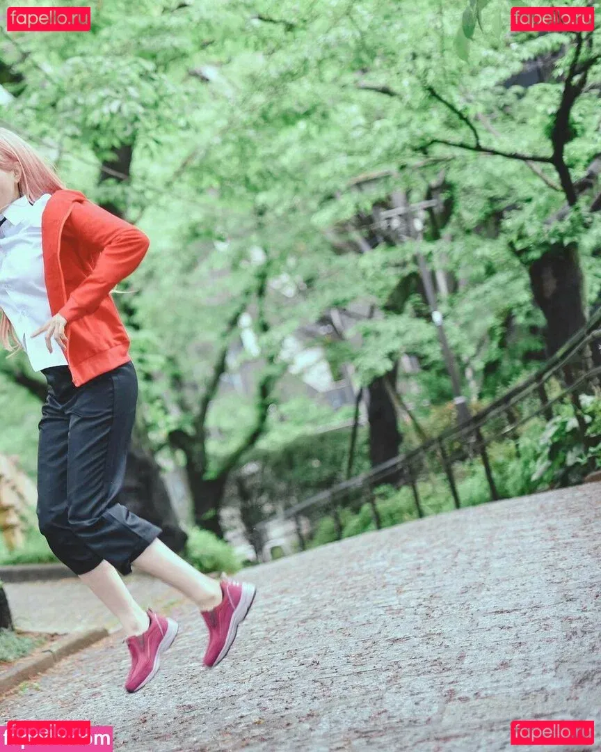 eeelyeee Onlyfans Photo Gallery 