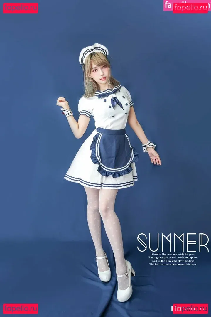 eeelyeee Onlyfans Photo Gallery 