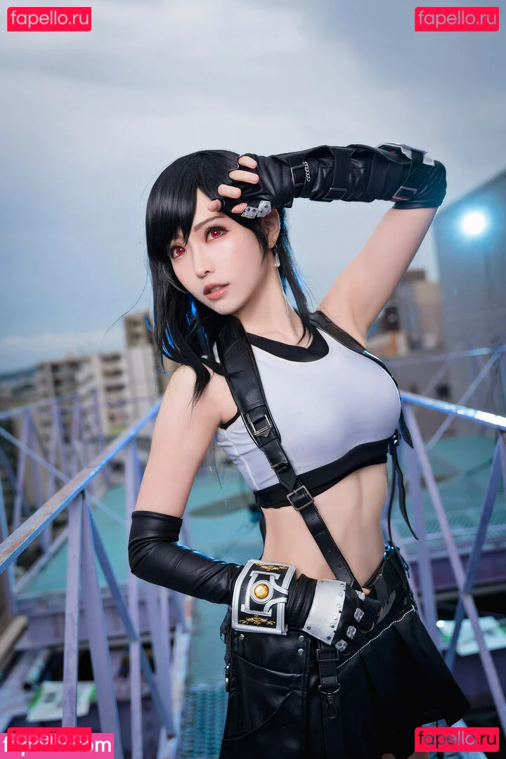 eeelyeee Onlyfans Photo Gallery 