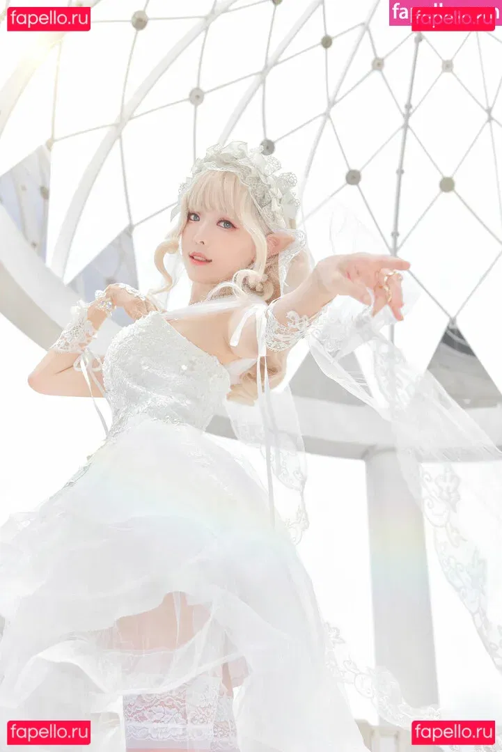 eeelyeee Onlyfans Photo Gallery 