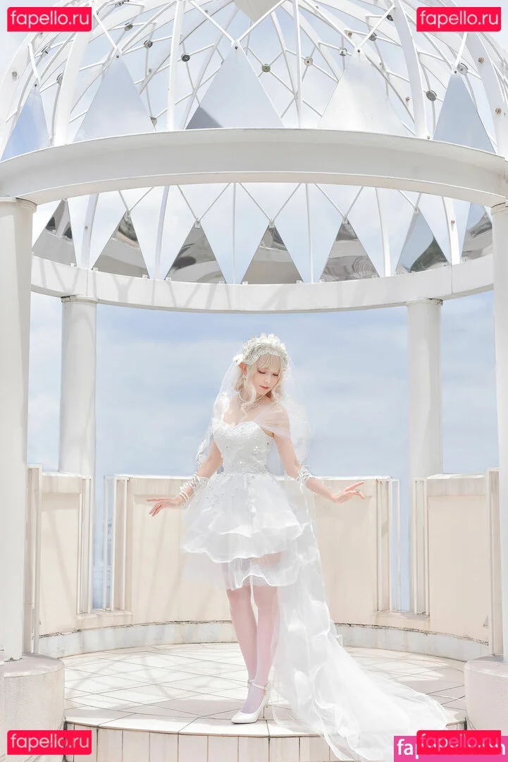 eeelyeee Onlyfans Photo Gallery 