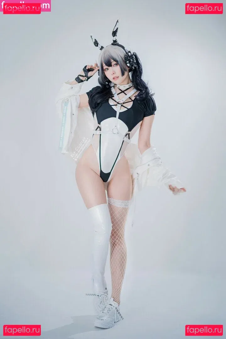 eeelyeee Onlyfans Photo Gallery 