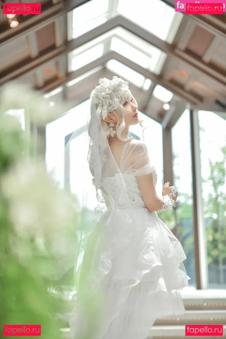 eeelyeee Onlyfans Photo Gallery 