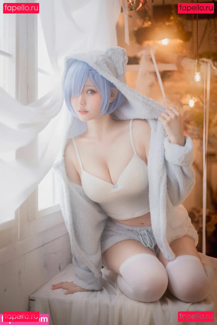 eeelyeee Onlyfans Photo Gallery 