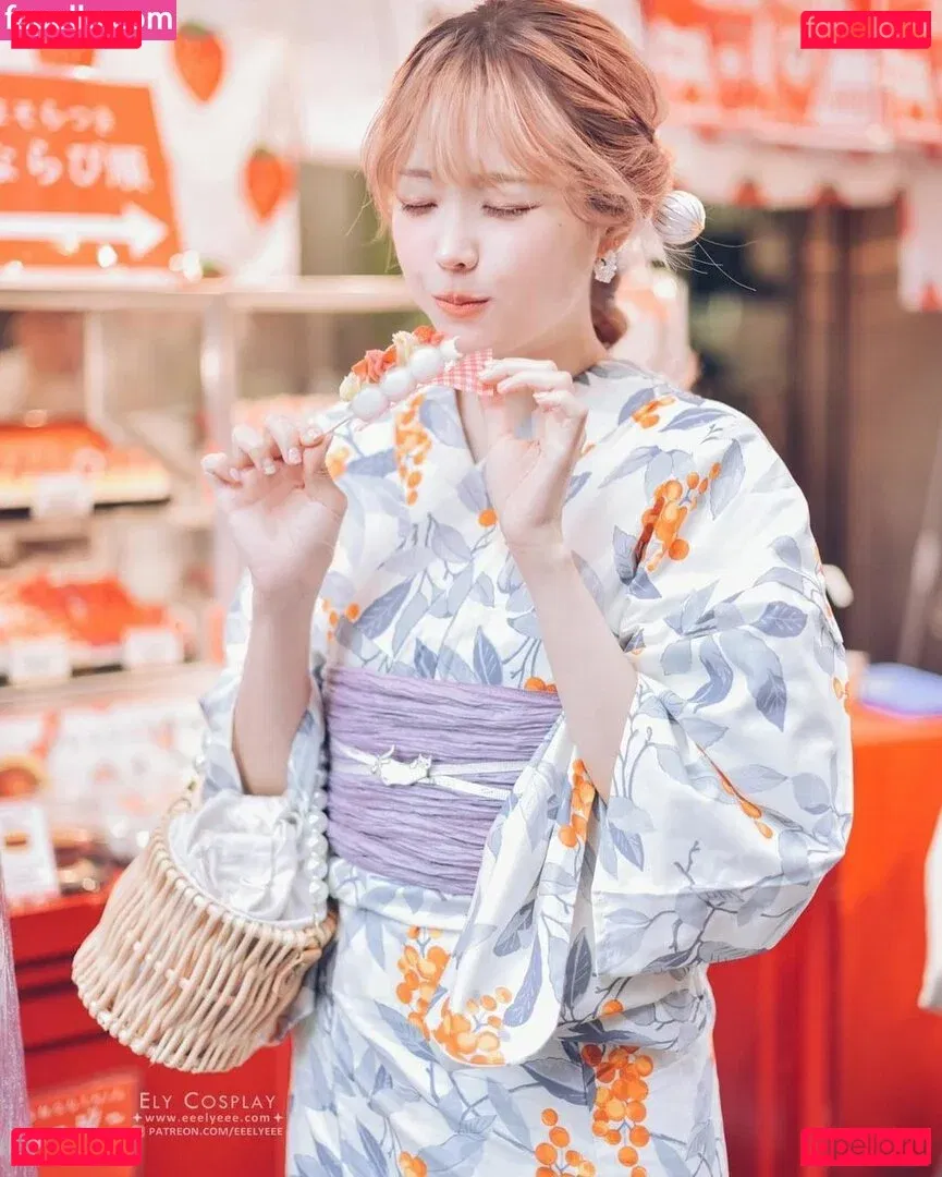 eeelyeee Onlyfans Photo Gallery 