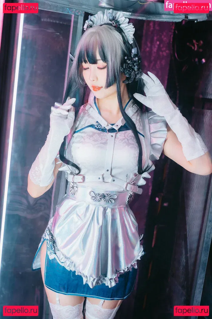 eeelyeee Onlyfans Photo Gallery 