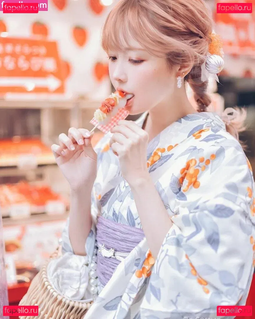 eeelyeee Onlyfans Photo Gallery 