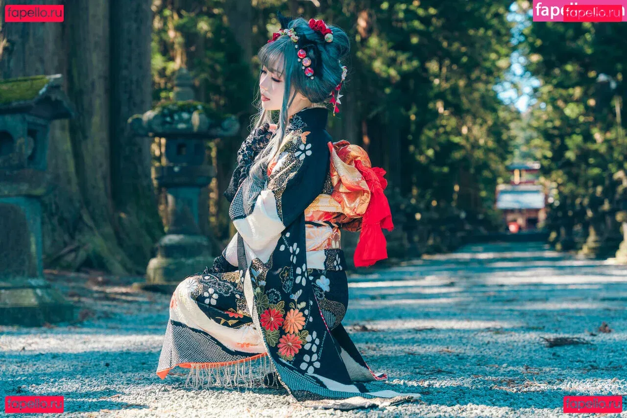 eeelyeee Onlyfans Photo Gallery 