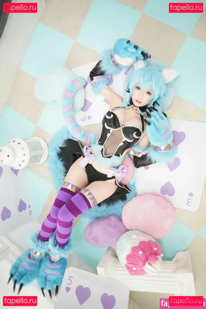 eeelyeee Onlyfans Photo Gallery 