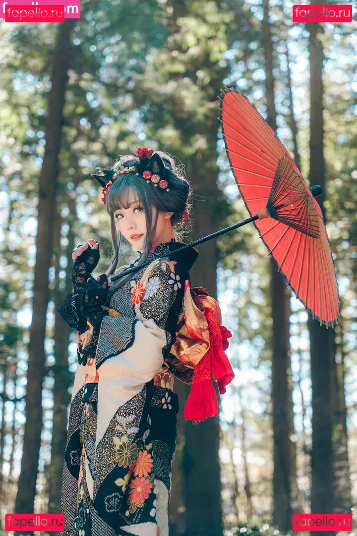 eeelyeee Onlyfans Photo Gallery 