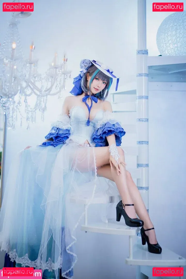 eeelyeee Onlyfans Photo Gallery 