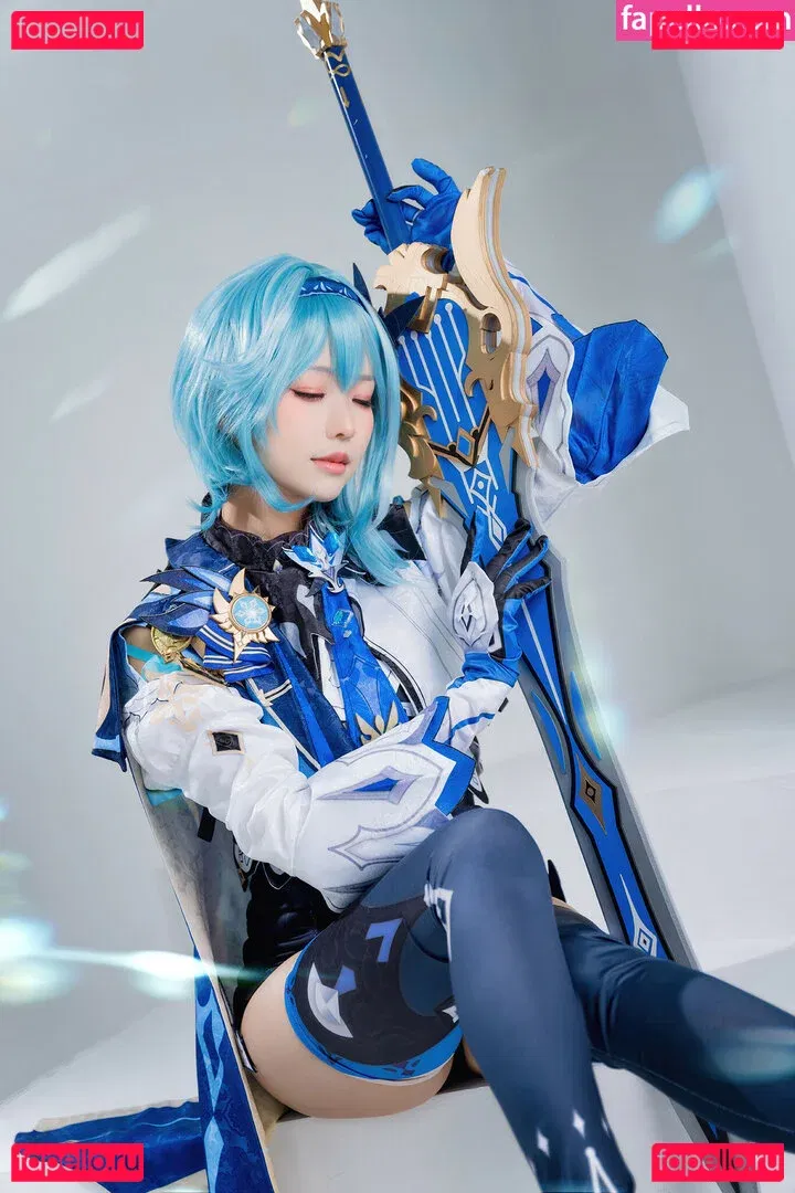 eeelyeee Onlyfans Photo Gallery 