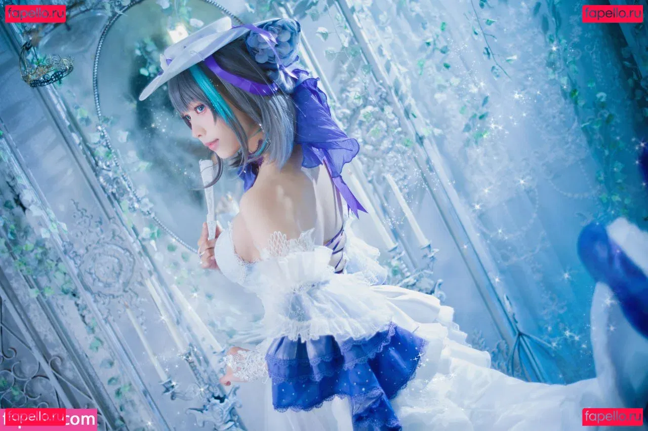 eeelyeee Onlyfans Photo Gallery 