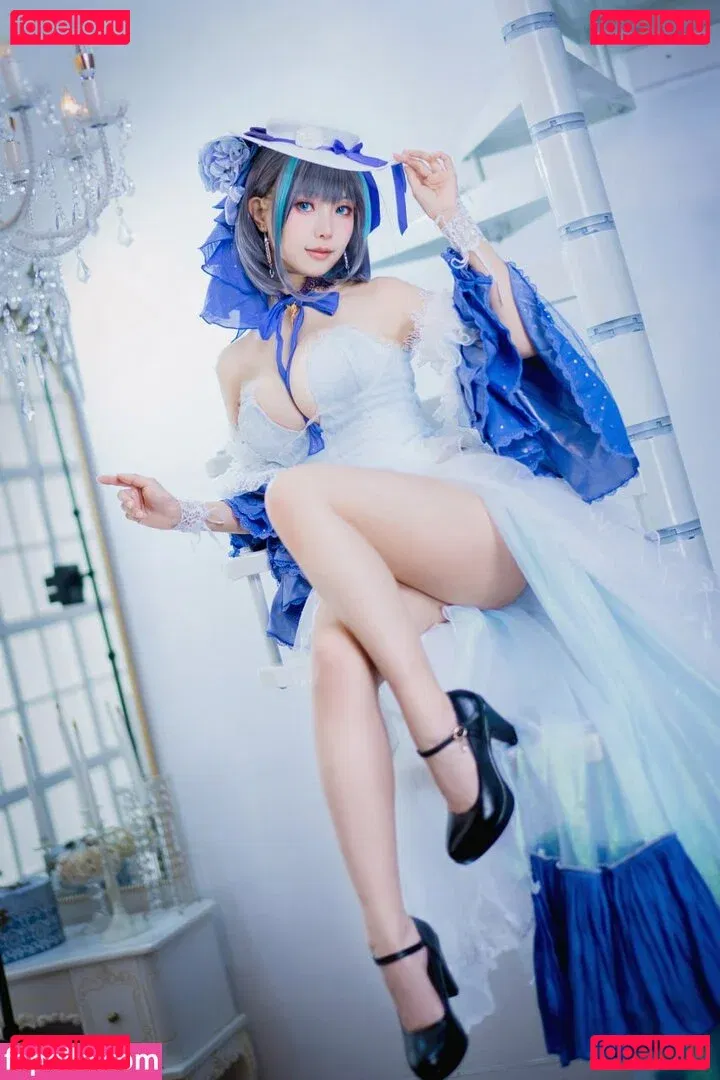 eeelyeee Onlyfans Photo Gallery 