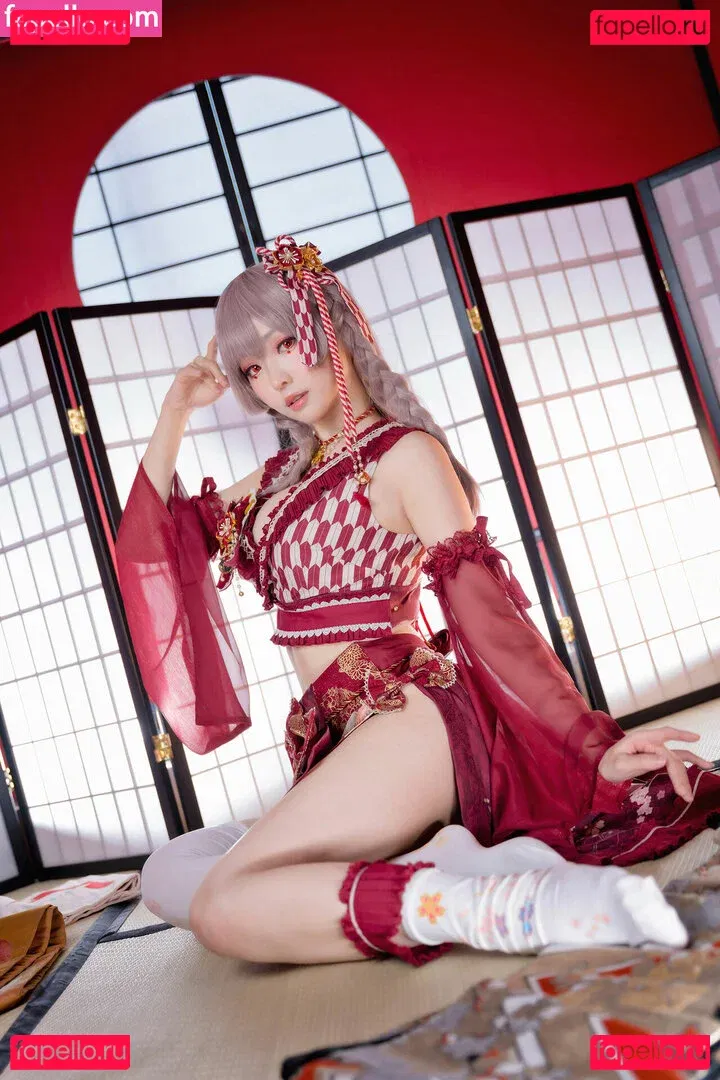 eeelyeee Onlyfans Photo Gallery 