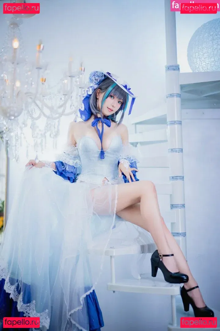 eeelyeee Onlyfans Photo Gallery 