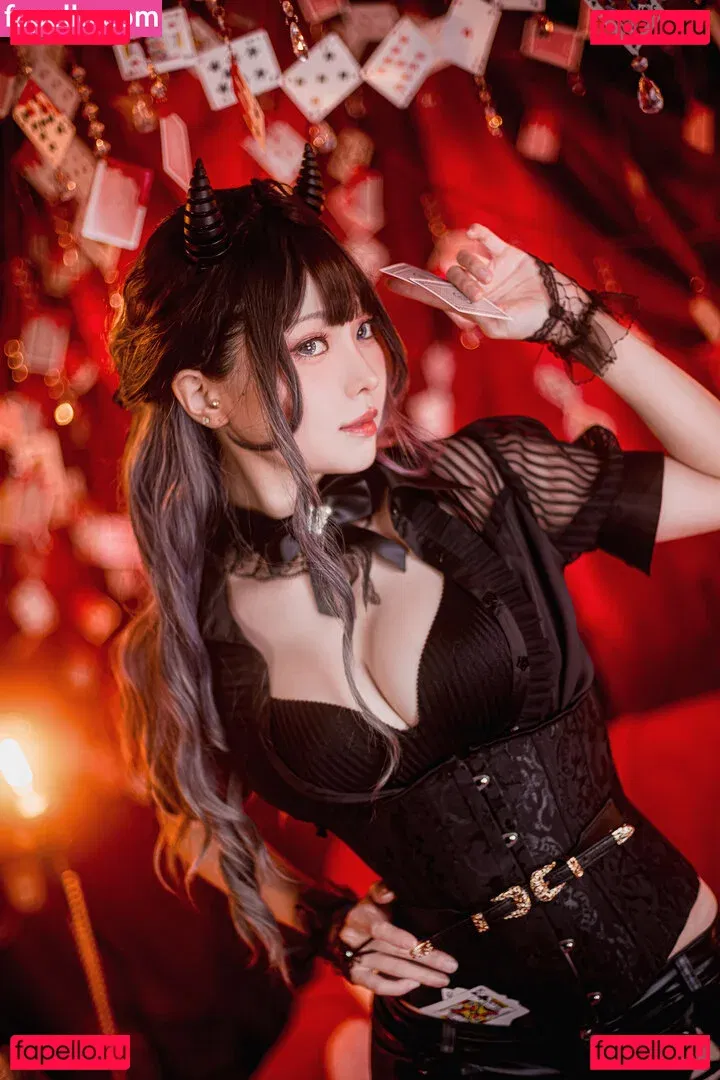 eeelyeee Onlyfans Photo Gallery 