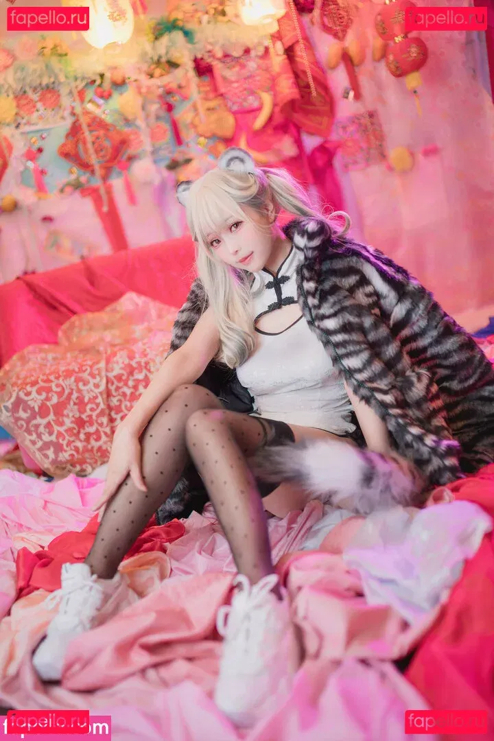 eeelyeee Onlyfans Photo Gallery 