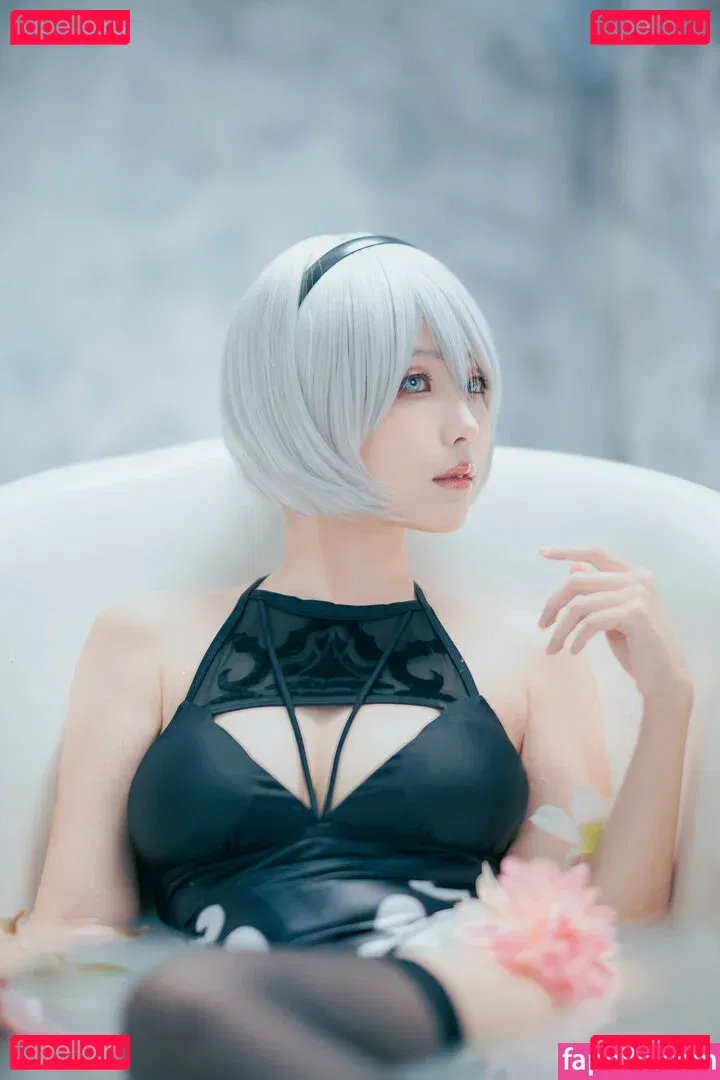 eeelyeee Onlyfans Photo Gallery 