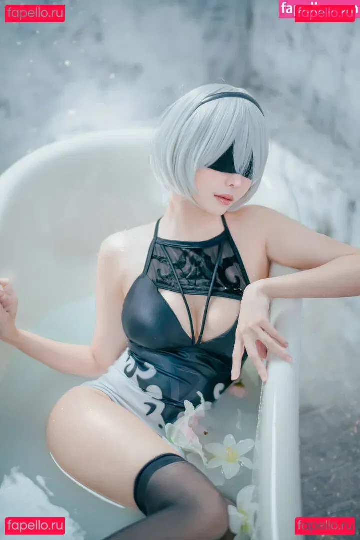 eeelyeee Onlyfans Photo Gallery 