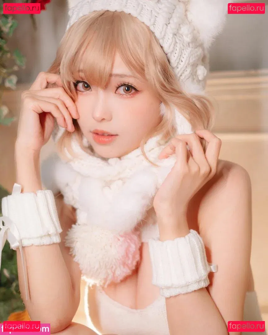 eeelyeee Onlyfans Photo Gallery 