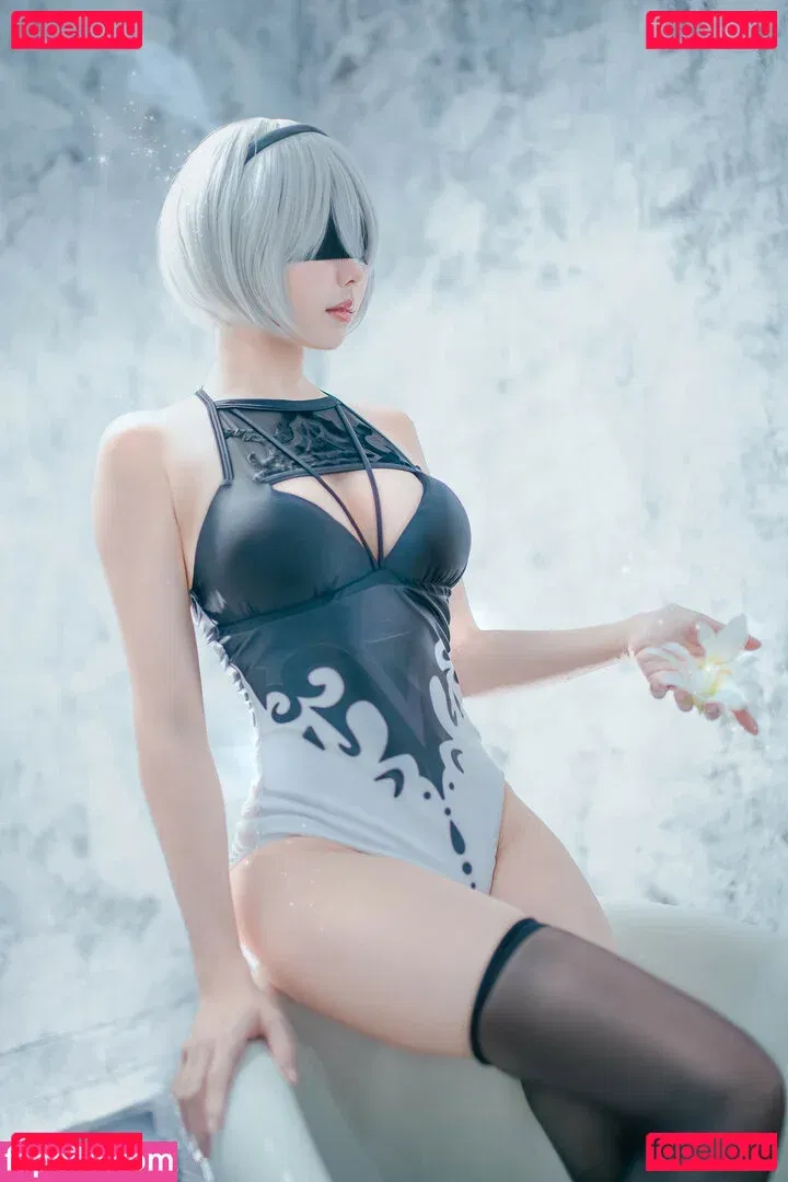 eeelyeee Onlyfans Photo Gallery 