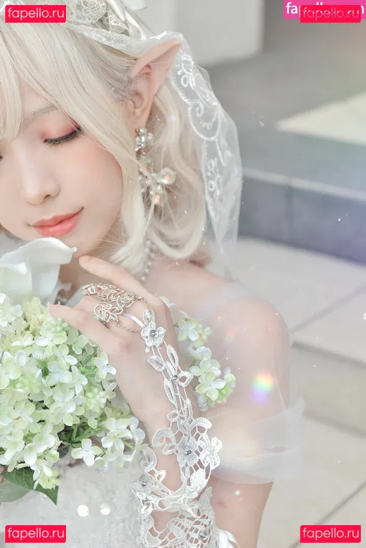 eeelyeee Onlyfans Photo Gallery 