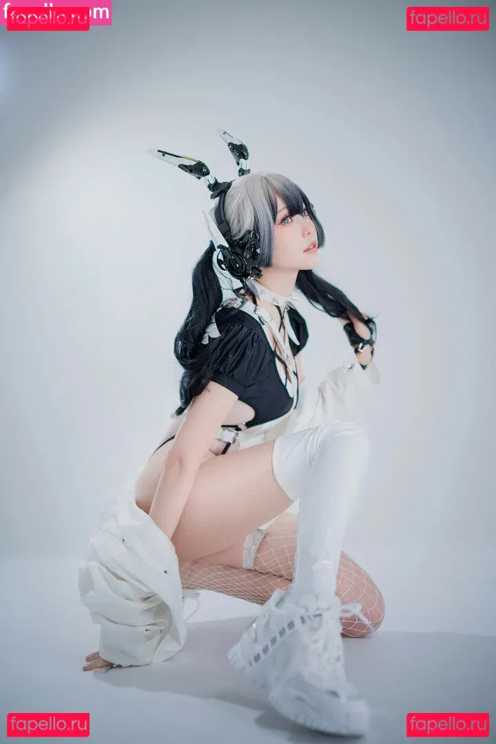 eeelyeee Onlyfans Photo Gallery 