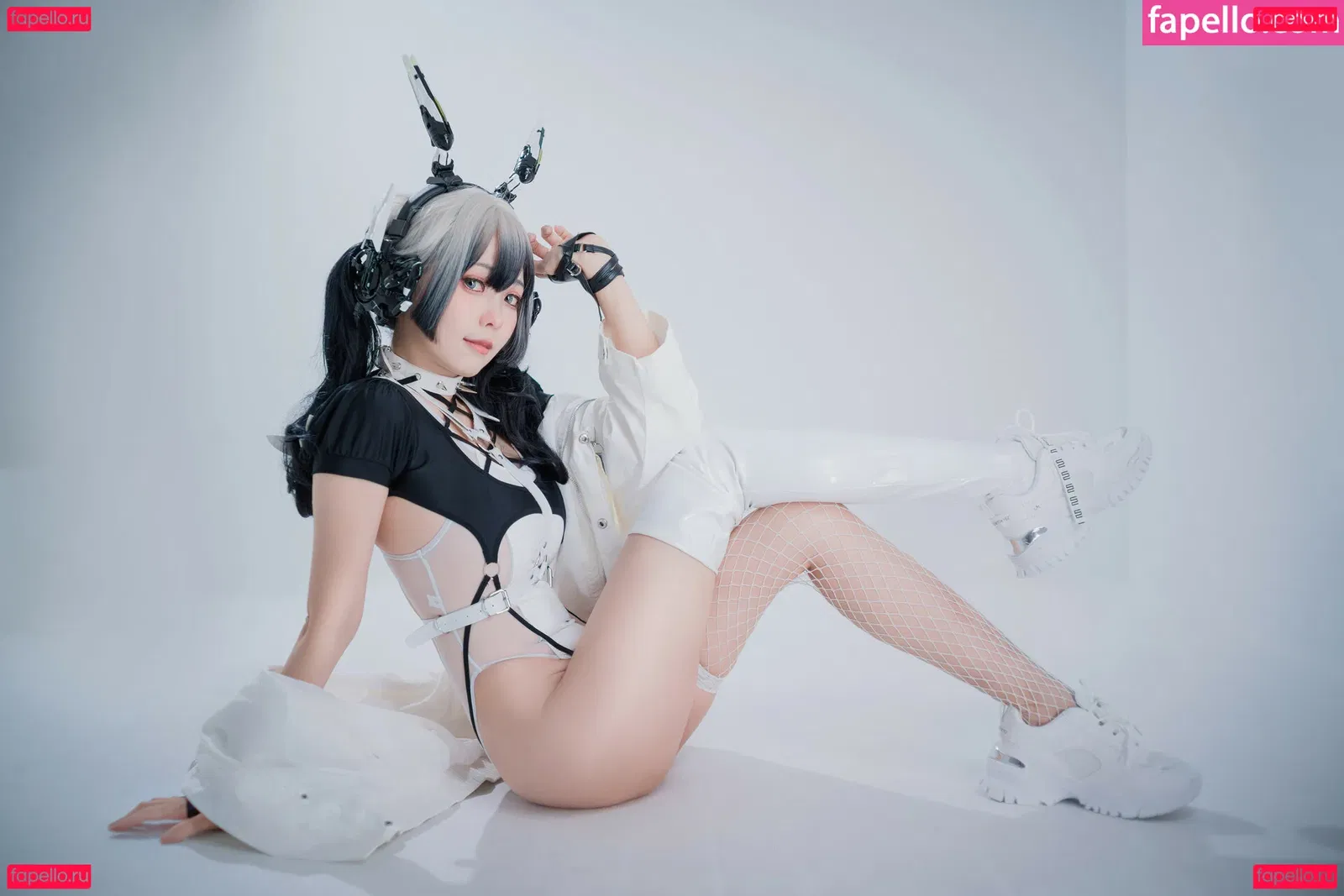 eeelyeee Onlyfans Photo Gallery 