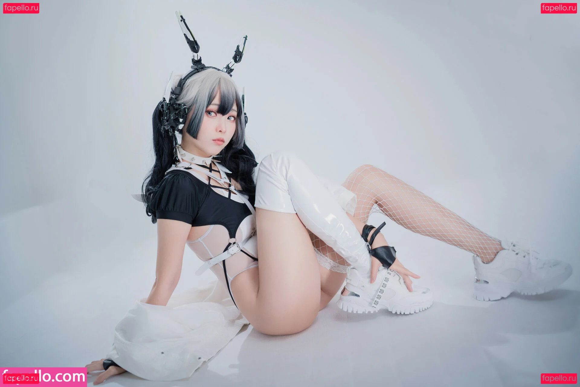 eeelyeee Onlyfans Photo Gallery 