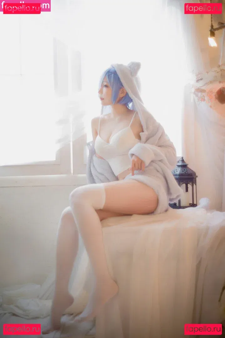 eeelyeee Onlyfans Photo Gallery 