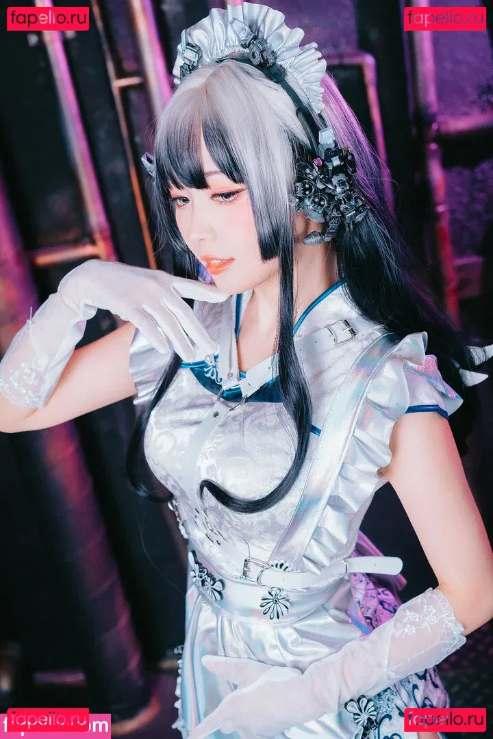 eeelyeee Onlyfans Photo Gallery 