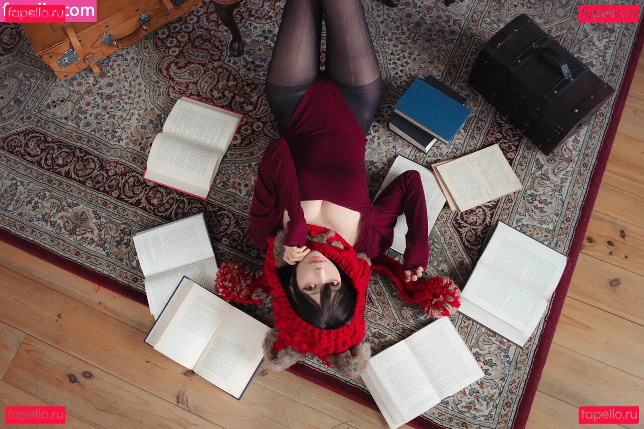 eeelyeee Onlyfans Photo Gallery 