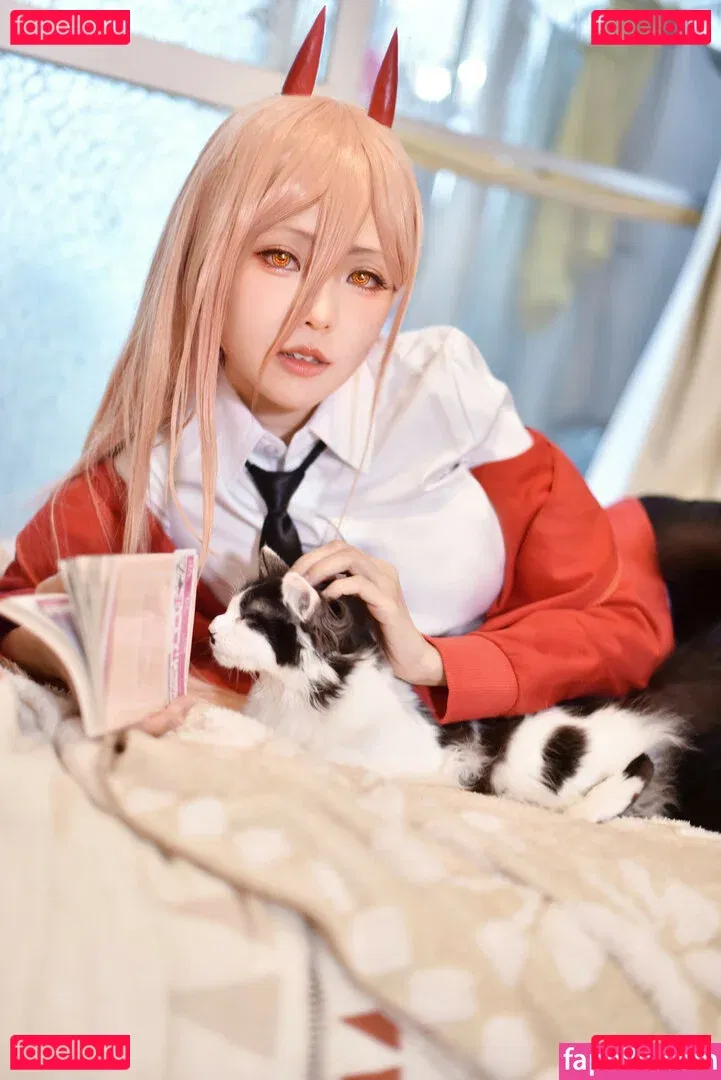 eeelyeee Onlyfans Photo Gallery 