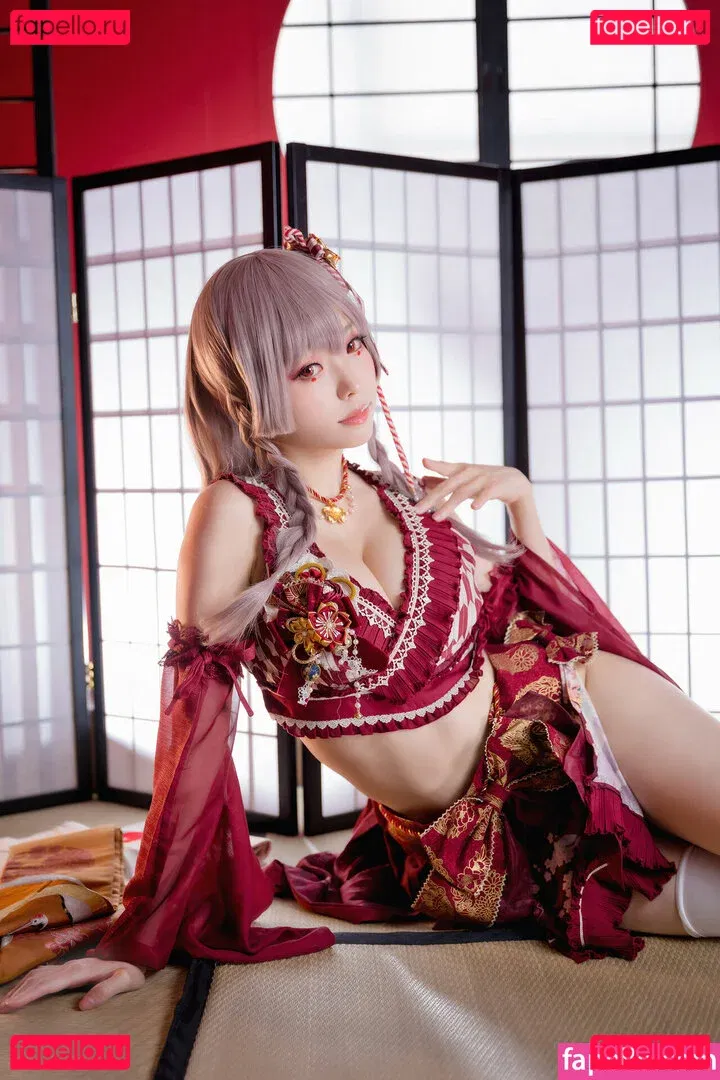 eeelyeee Onlyfans Photo Gallery 