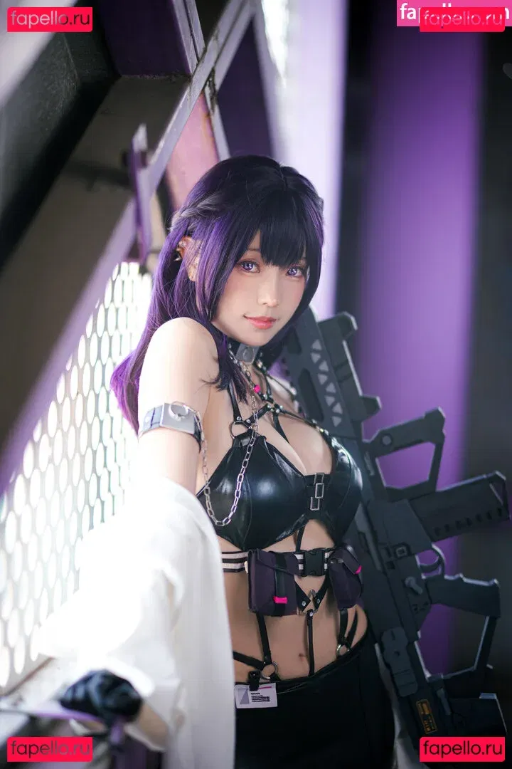 eeelyeee Onlyfans Photo Gallery 