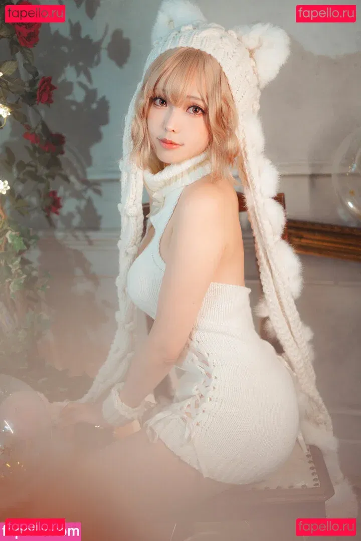 eeelyeee Onlyfans Photo Gallery 