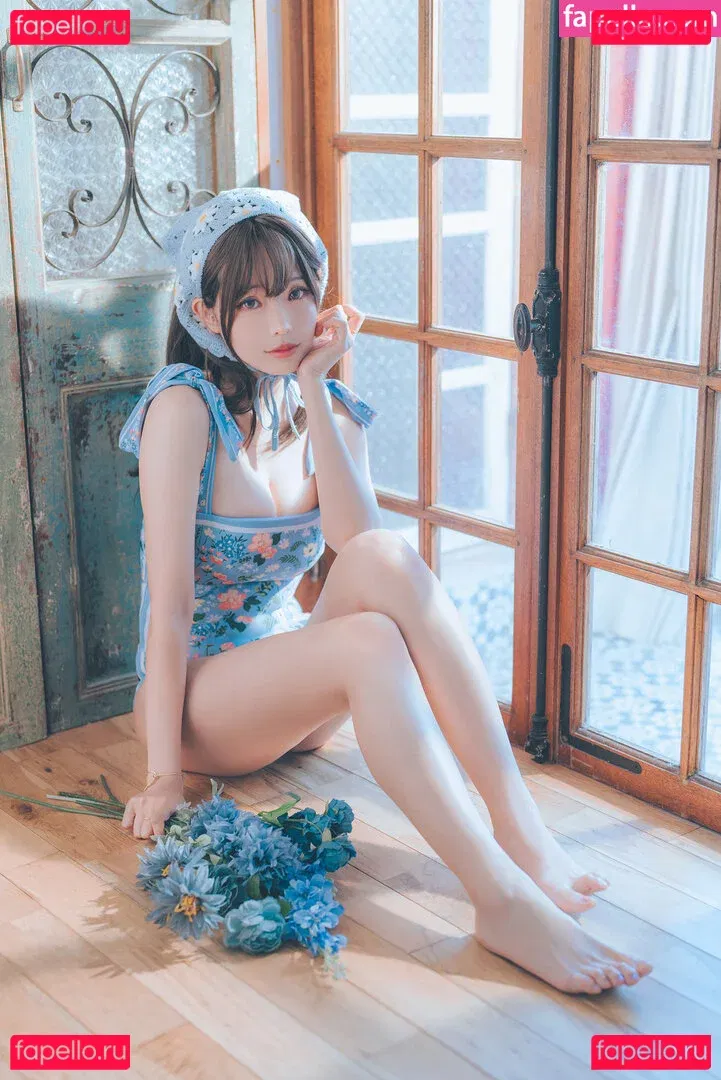 eeelyeee Onlyfans Photo Gallery 