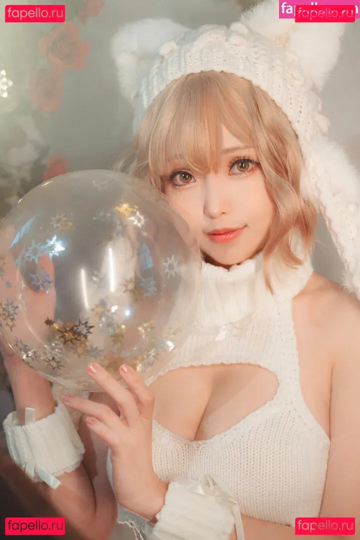 eeelyeee Onlyfans Photo Gallery 