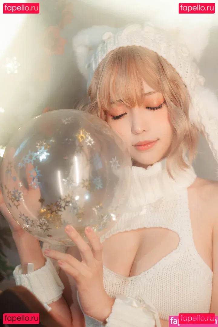 eeelyeee Onlyfans Photo Gallery 