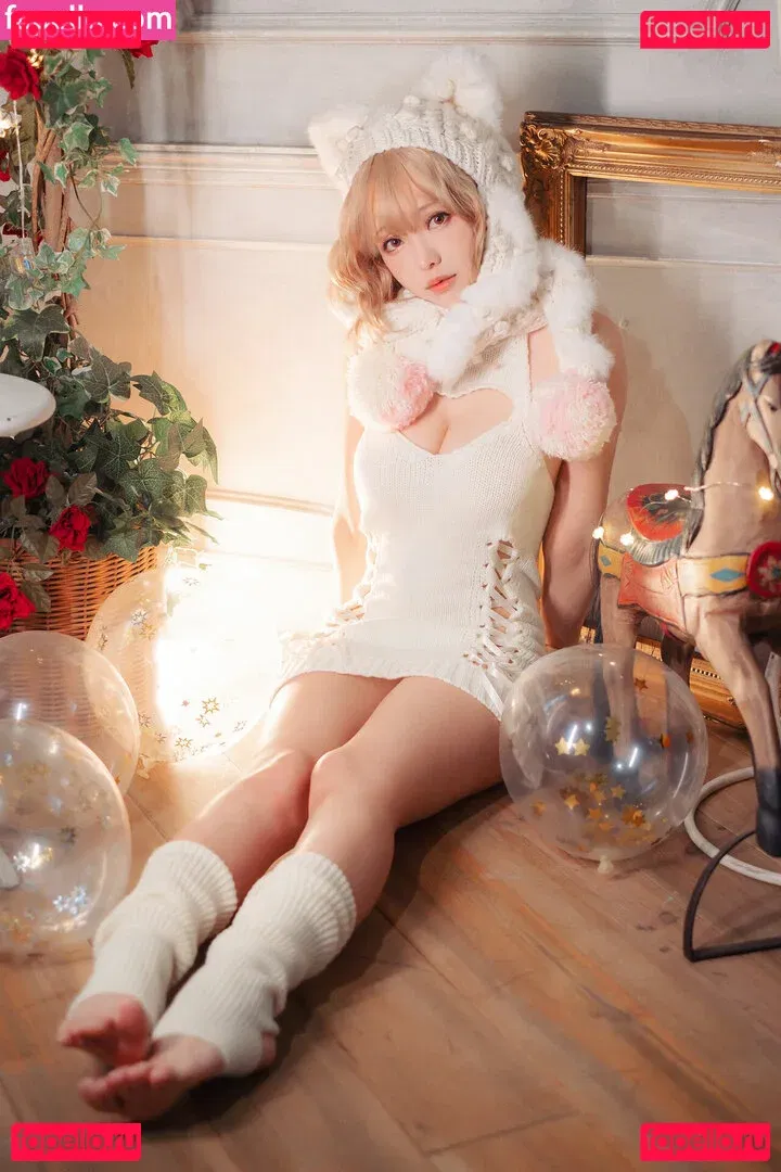 eeelyeee Onlyfans Photo Gallery 