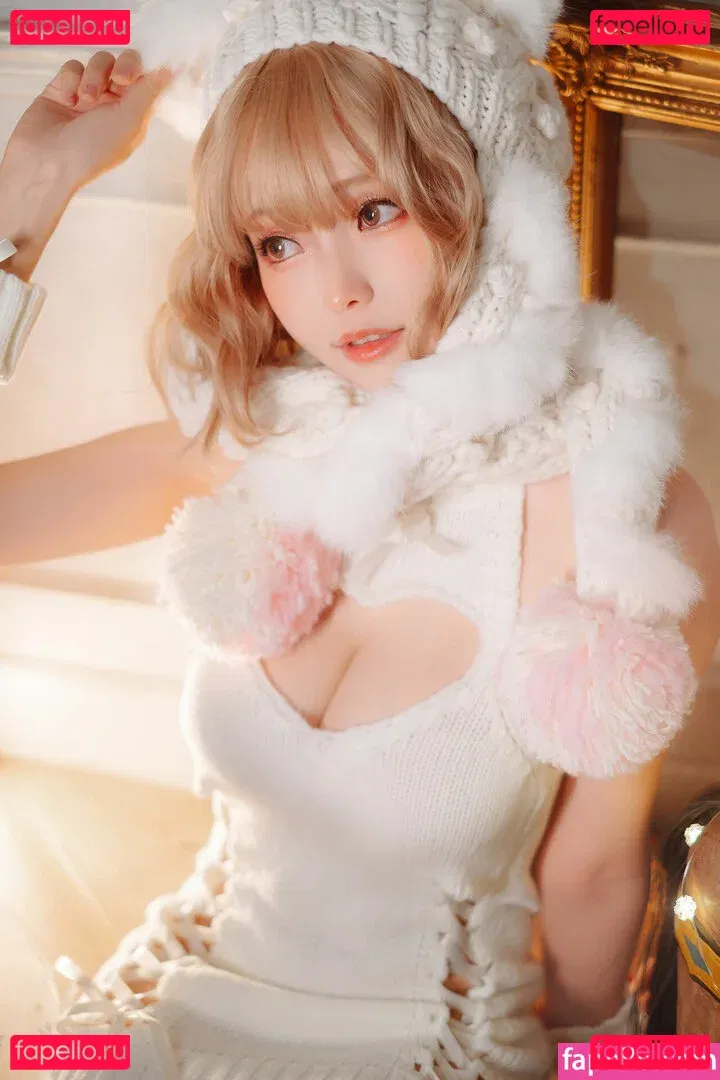 eeelyeee Onlyfans Photo Gallery 