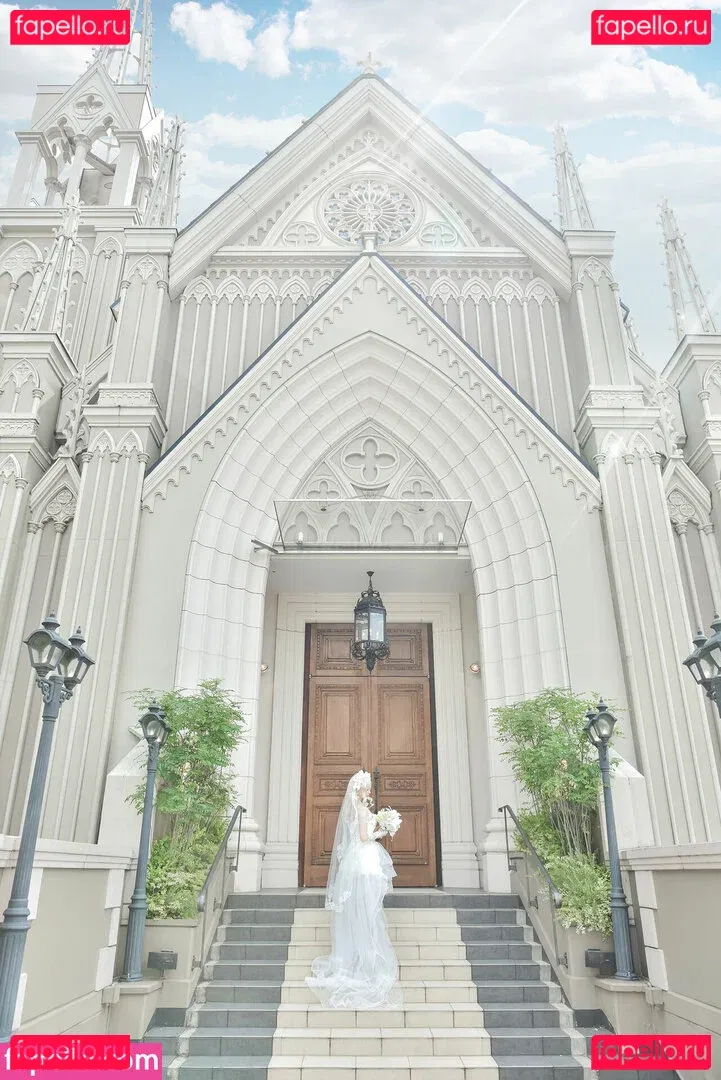 eeelyeee Onlyfans Photo Gallery 